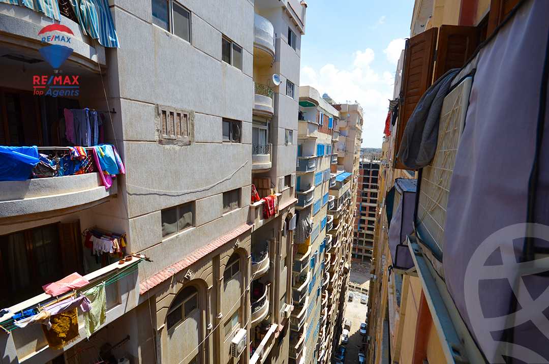 https://aqarmap.com.eg/en/listing/6306465-for-sale-alexandria-smouha-green-plaza-st