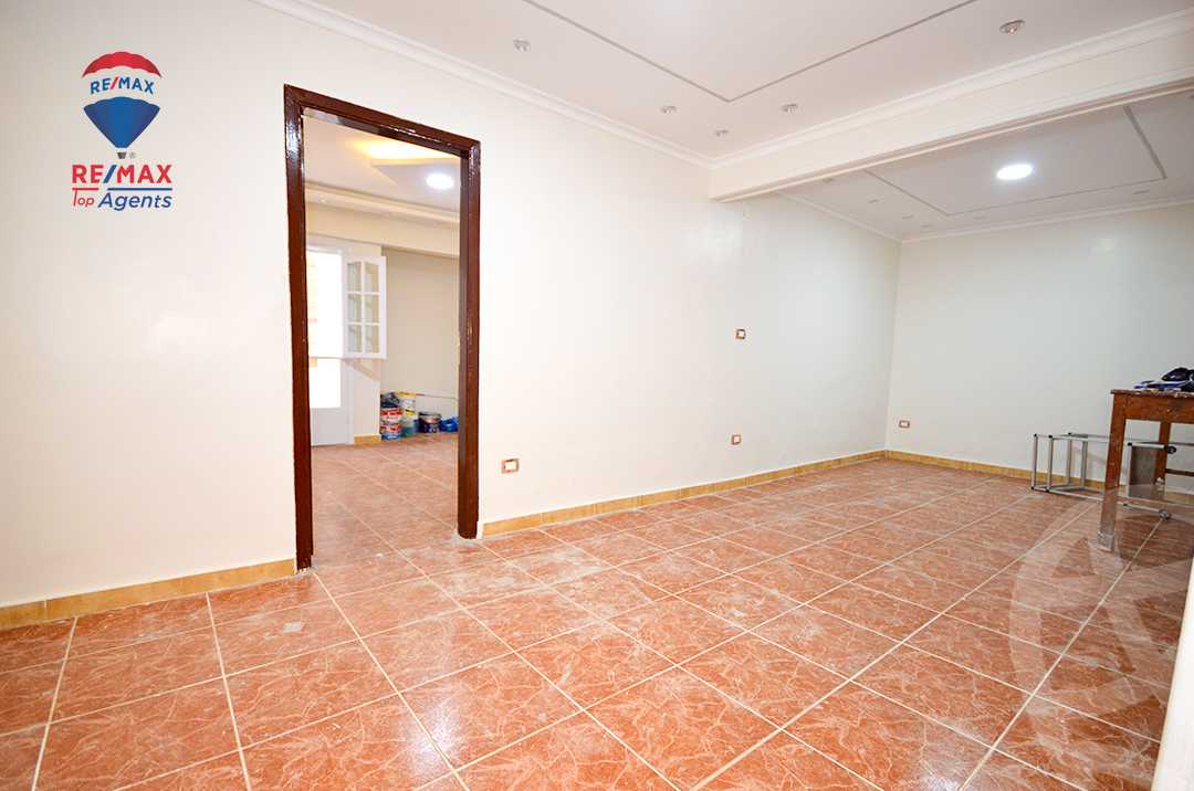 https://aqarmap.com.eg/ar/listing/6309285-for-sale-alexandria-sydy-bshr-sydy-bshr-bhry-gamal-abd-el-nasir-st