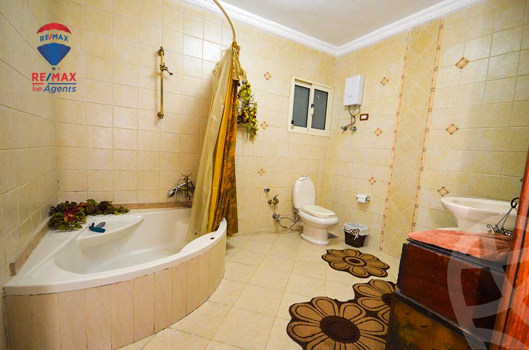 https://aqarmap.com.eg/en/listing/6310012-for-sale-alexandria-smouha-el-nasr-st