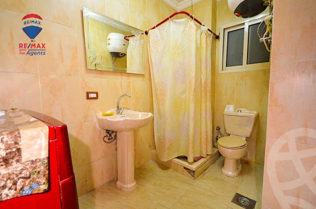 https://aqarmap.com.eg/en/listing/6310012-for-sale-alexandria-smouha-el-nasr-st