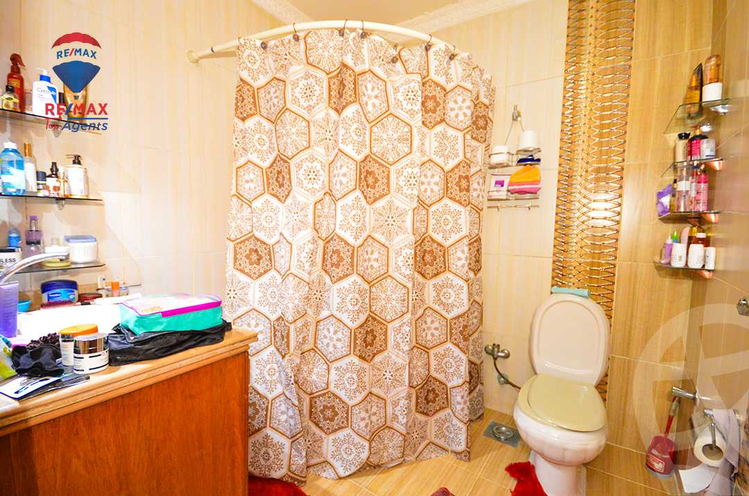 https://aqarmap.com.eg/en/listing/6310012-for-sale-alexandria-smouha-el-nasr-st