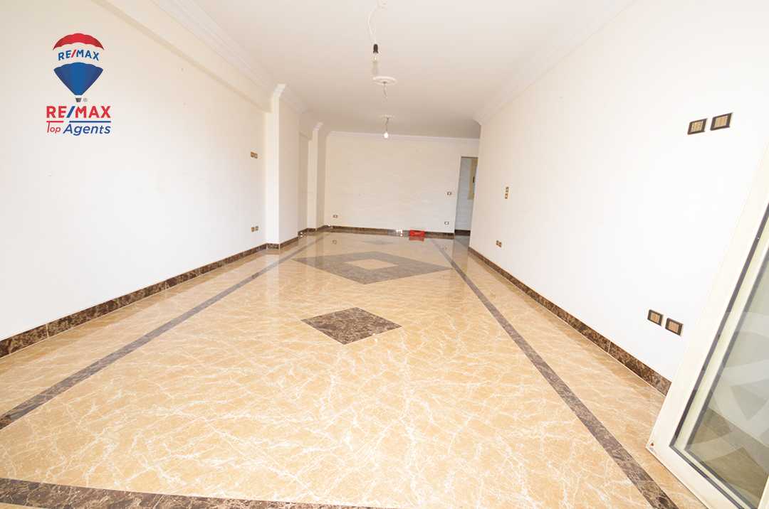 https://aqarmap.com.eg/ar/listing/6321009-for-sale-alexandria-roshdy-shr-bw-qyr-tryq-lhry