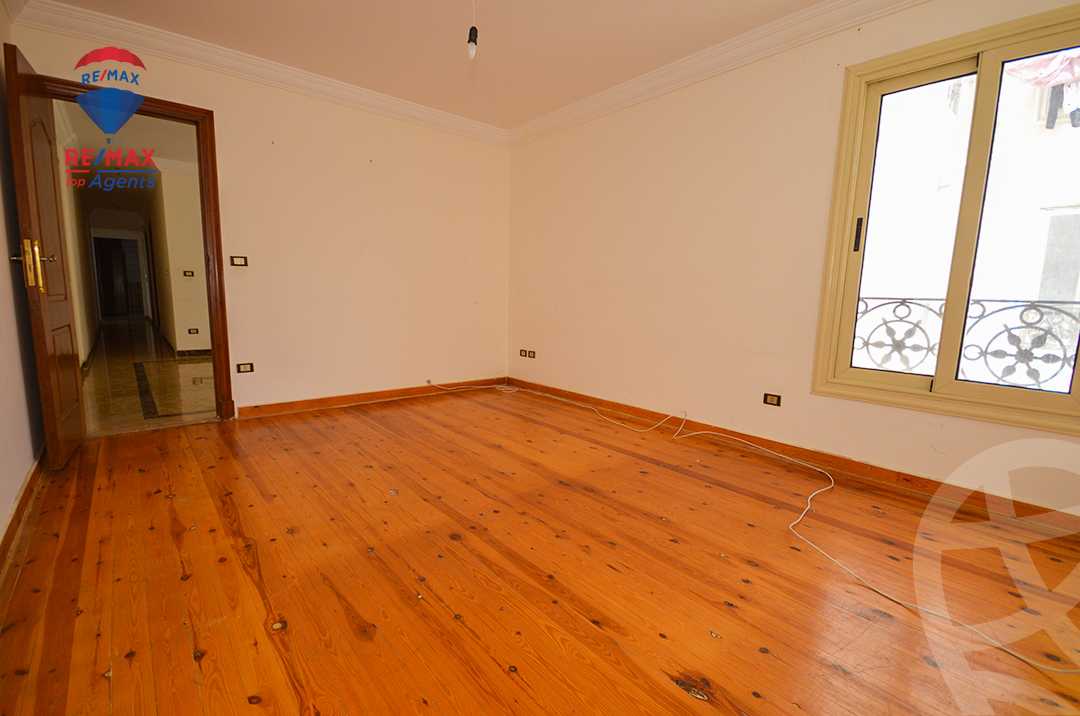 https://aqarmap.com.eg/ar/listing/6321009-for-sale-alexandria-roshdy-shr-bw-qyr-tryq-lhry