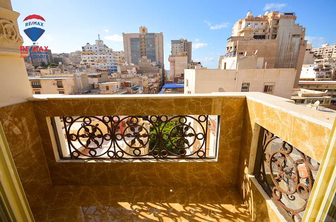 https://aqarmap.com.eg/ar/listing/6321009-for-sale-alexandria-roshdy-shr-bw-qyr-tryq-lhry