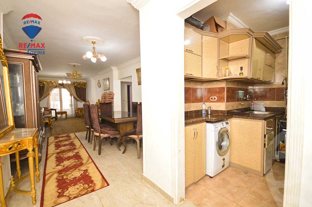 https://aqarmap.com.eg/ar/listing/6331952-for-rent-alexandria-ibrahimia-abou-quer-st