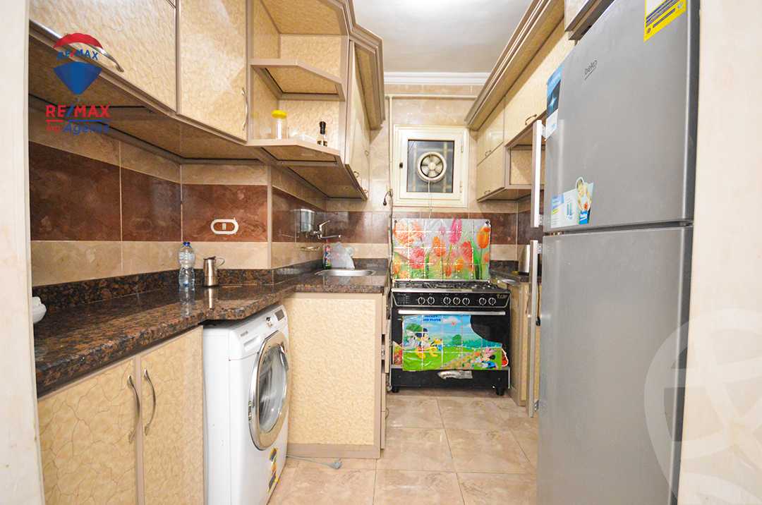 https://aqarmap.com.eg/ar/listing/6331952-for-rent-alexandria-ibrahimia-abou-quer-st
