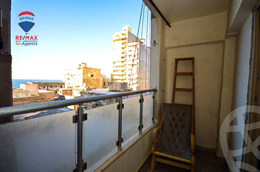 https://aqarmap.com.eg/ar/listing/6331952-for-rent-alexandria-ibrahimia-abou-quer-st