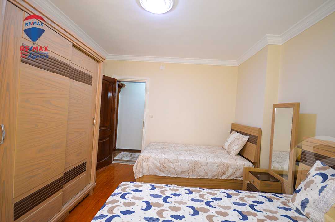 https://aqarmap.com.eg/ar/listing/6334641-for-rent-alexandria-sn-styfnw-abd-el-salam-aref-st