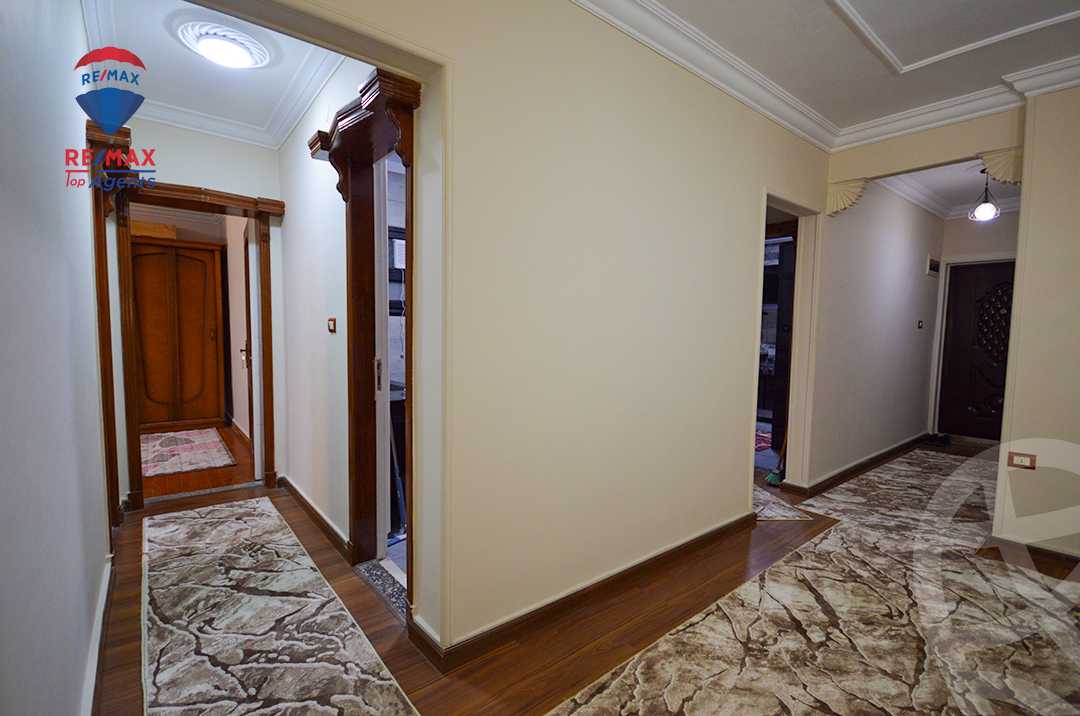 https://aqarmap.com.eg/ar/listing/6334641-for-rent-alexandria-sn-styfnw-abd-el-salam-aref-st