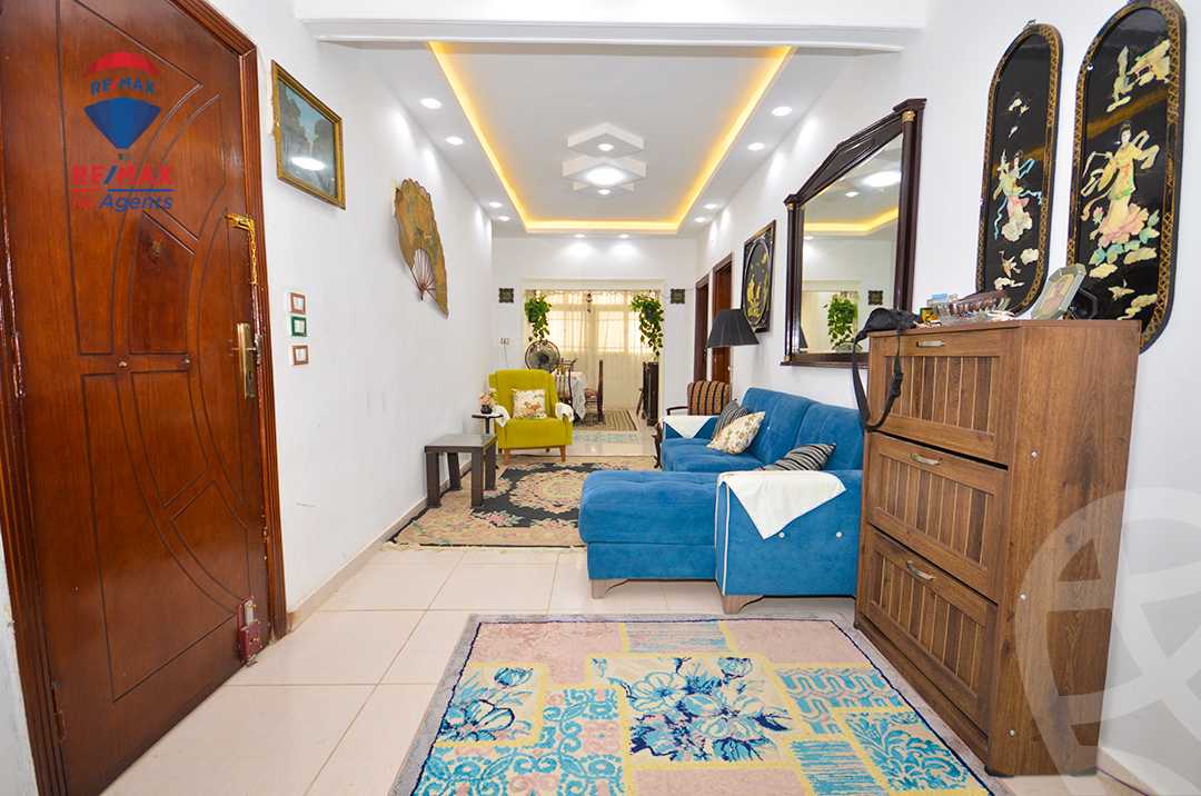 https://aqarmap.com.eg/ar/listing/6335415-for-sale-alexandria-camp-cesar-el-gaish-rd