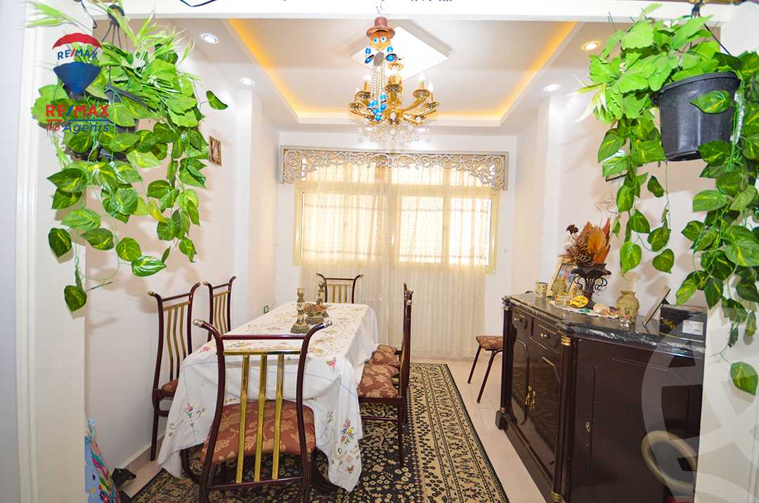 https://aqarmap.com.eg/ar/listing/6335415-for-sale-alexandria-camp-cesar-el-gaish-rd