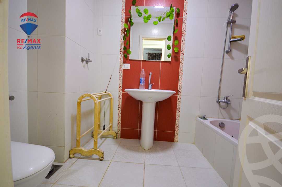 https://aqarmap.com.eg/en/listing/6351384-for-sale-alexandria-el-saraya