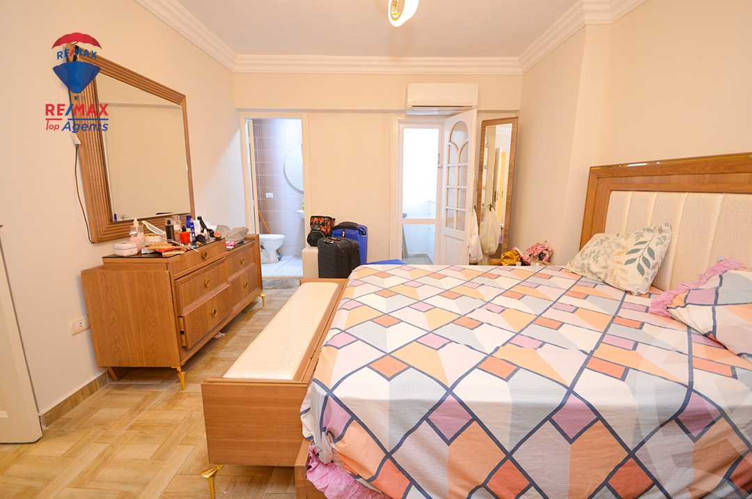 https://aqarmap.com.eg/ar/listing/6353418-for-rent-alexandria-sn-styfnw-abd-el-salam-aref-st