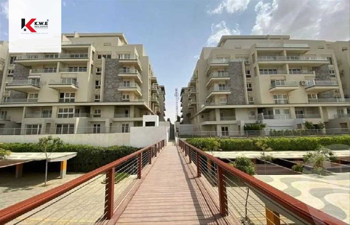 https://aqarmap.com.eg/ar/listing/5111081-for-sale-cairo-new-cairo-compounds-mwntn-fyw-y-syty-club-park-mountain-view-icity