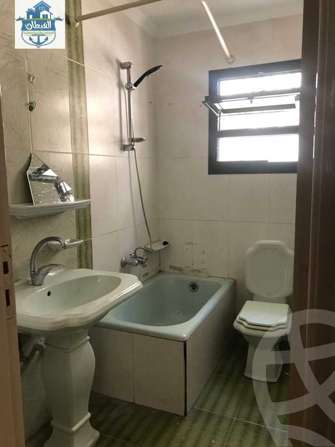 https://aqarmap.com.eg/en/listing/3741771-for-rent-cairo-new-cairo-ltjm-lkhms-el-ahyaa-fifth-neighborhood-akhnaton-st