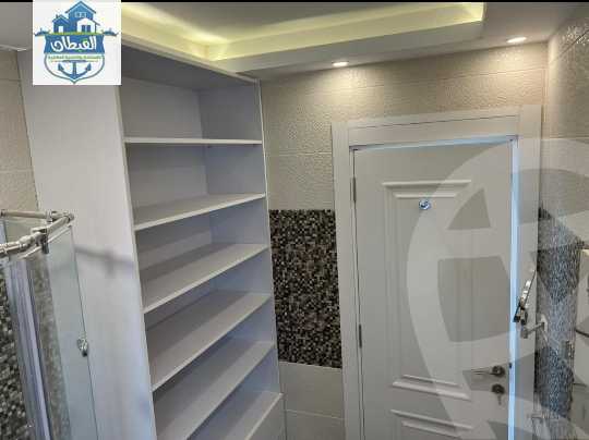 https://aqarmap.com.eg/ar/listing/3757297-for-sale-cairo-new-cairo-compounds-lakeview-residence