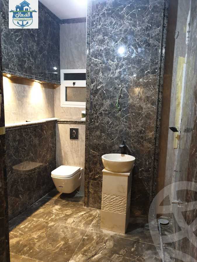 https://aqarmap.com.eg/en/listing/3757360-for-sale-cairo-new-cairo-ltjm-lkhms-el-ahyaa-fourth-neighborhood-street-4
