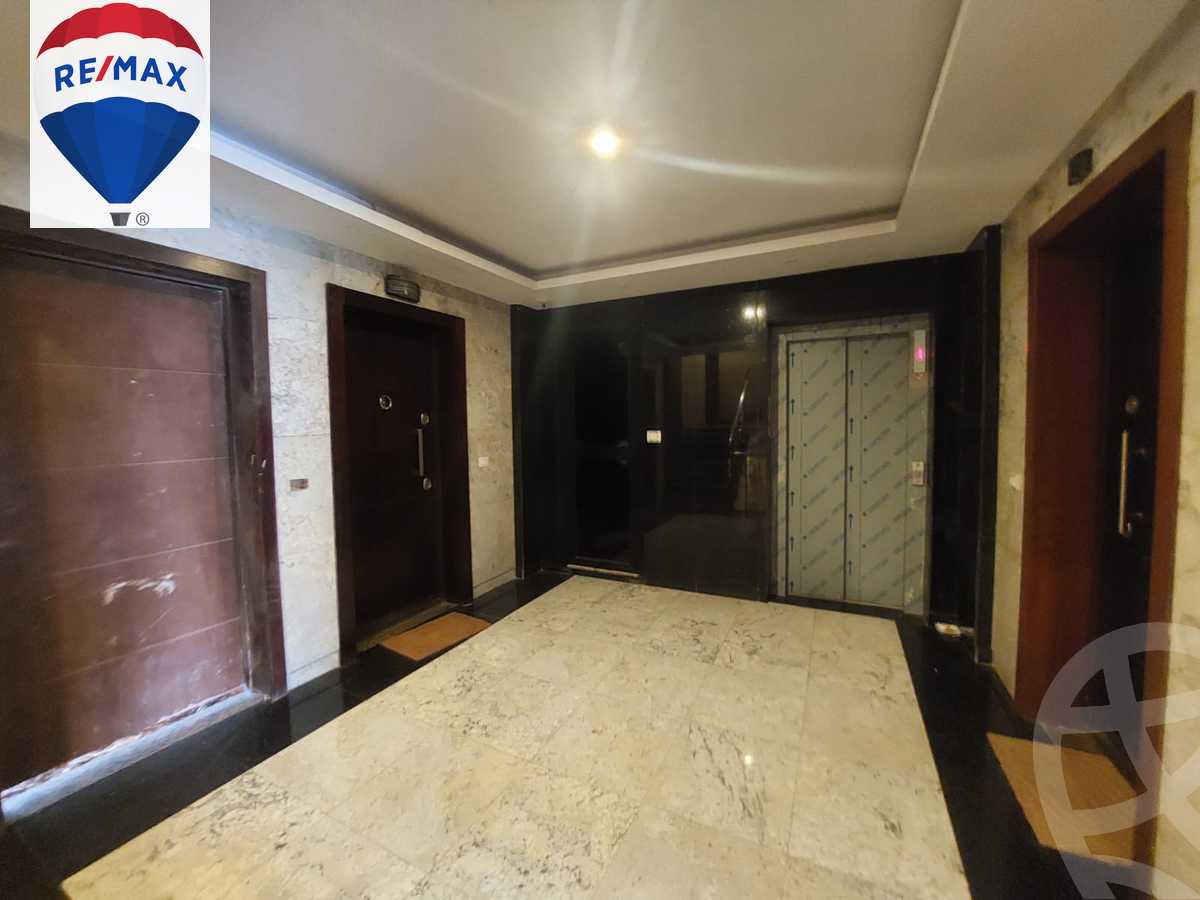 https://aqarmap.com.eg/ar/listing/3713057-for-sale-cairo-new-cairo-compounds-galleria-moon-valley