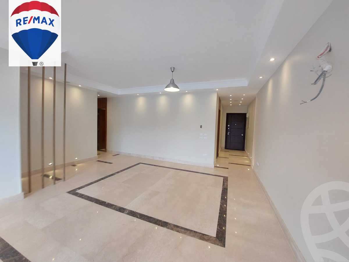 https://aqarmap.com.eg/ar/listing/3713057-for-sale-cairo-new-cairo-compounds-galleria-moon-valley