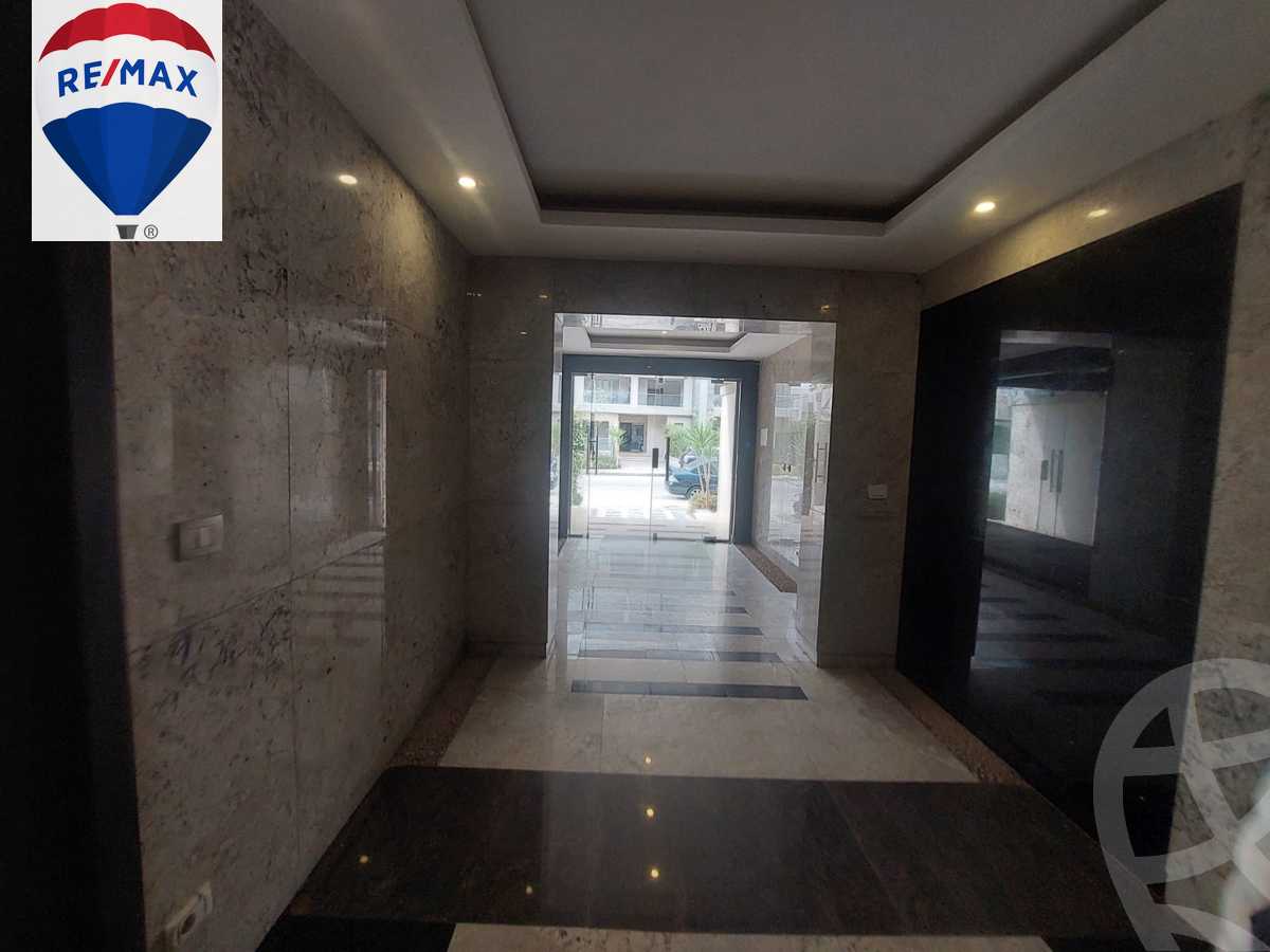 https://aqarmap.com.eg/ar/listing/3713057-for-sale-cairo-new-cairo-compounds-galleria-moon-valley
