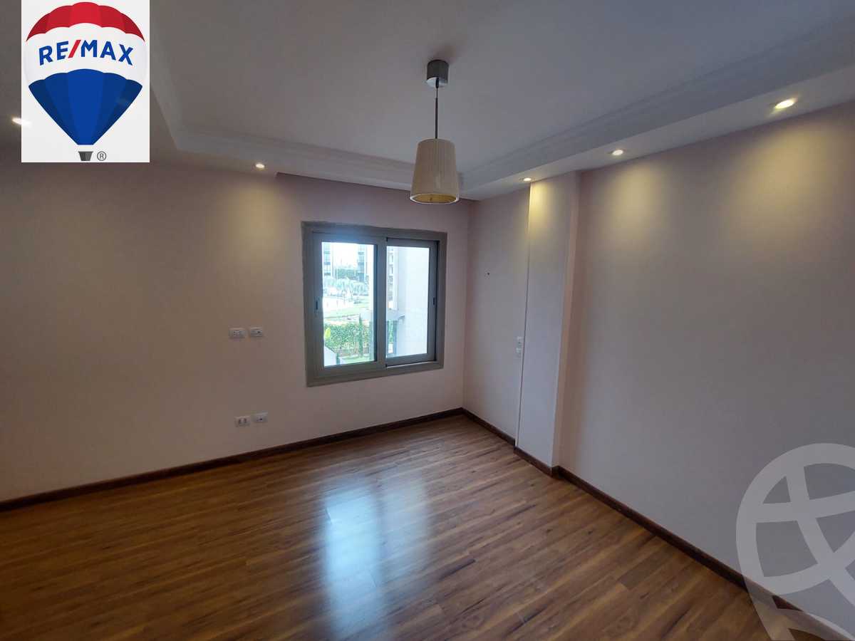 https://aqarmap.com.eg/ar/listing/3713057-for-sale-cairo-new-cairo-compounds-galleria-moon-valley