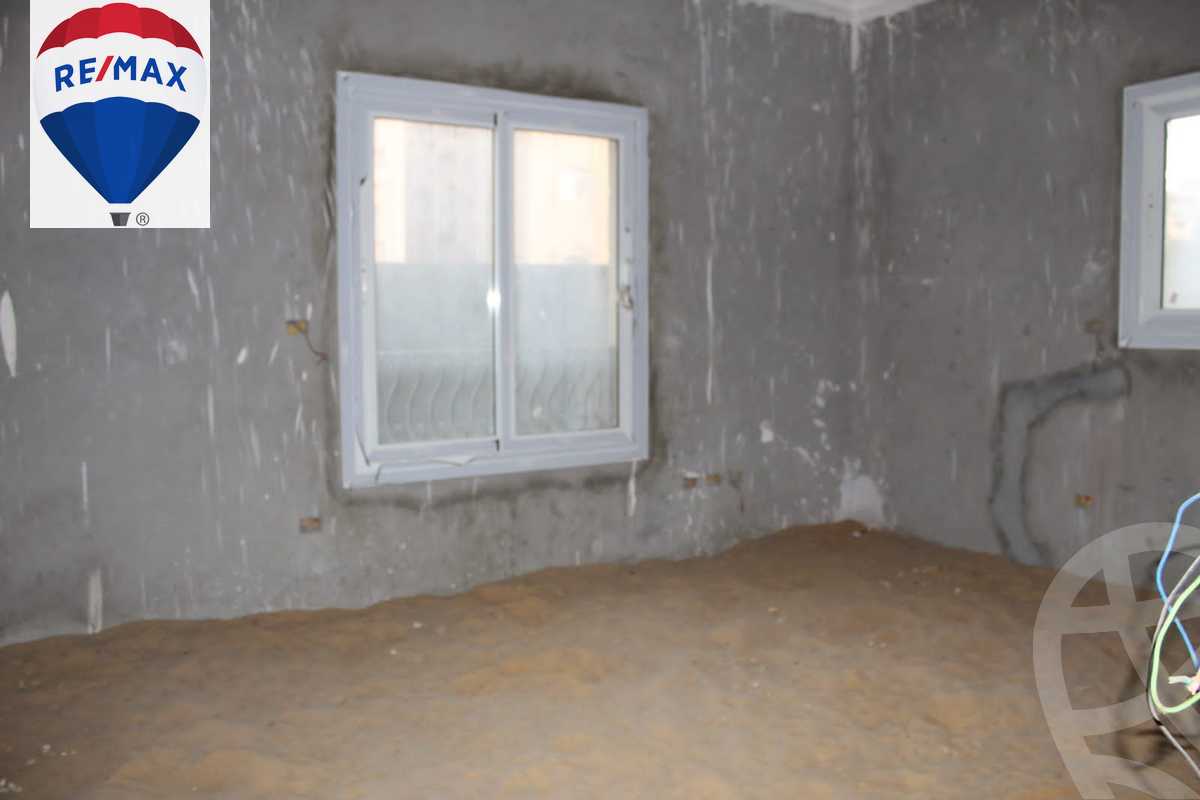 https://aqarmap.com.eg/ar/listing/3759341-for-sale-cairo-new-cairo-ltjm-lkhms-el-choueifat-al-shouyfat-st
