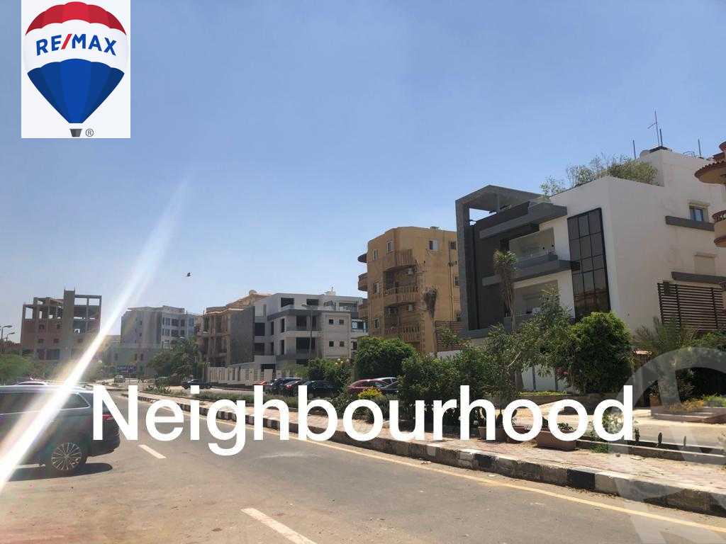 https://aqarmap.com.eg/ar/listing/3830020-for-sale-cairo-new-cairo-first-settlement-mhwr-mstfy-kml
