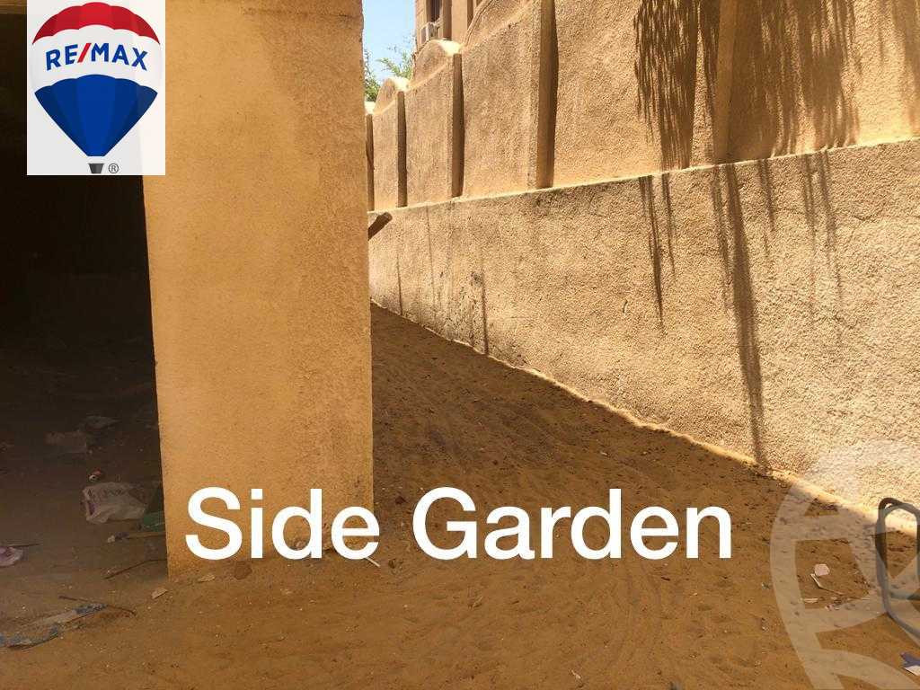 https://aqarmap.com.eg/ar/listing/3830020-for-sale-cairo-new-cairo-first-settlement-mhwr-mstfy-kml