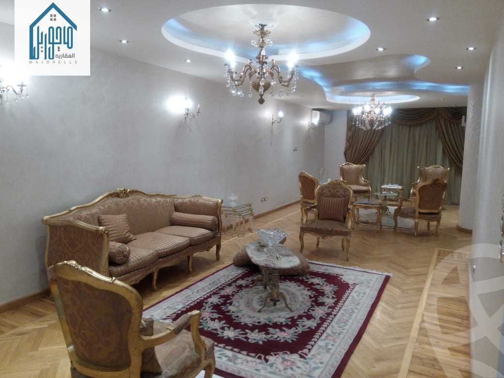 https://aqarmap.com.eg/ar/listing/3647642-for-sale-cairo-el-sheikh-zayed-city-el-hay-eltaseaa-area-2