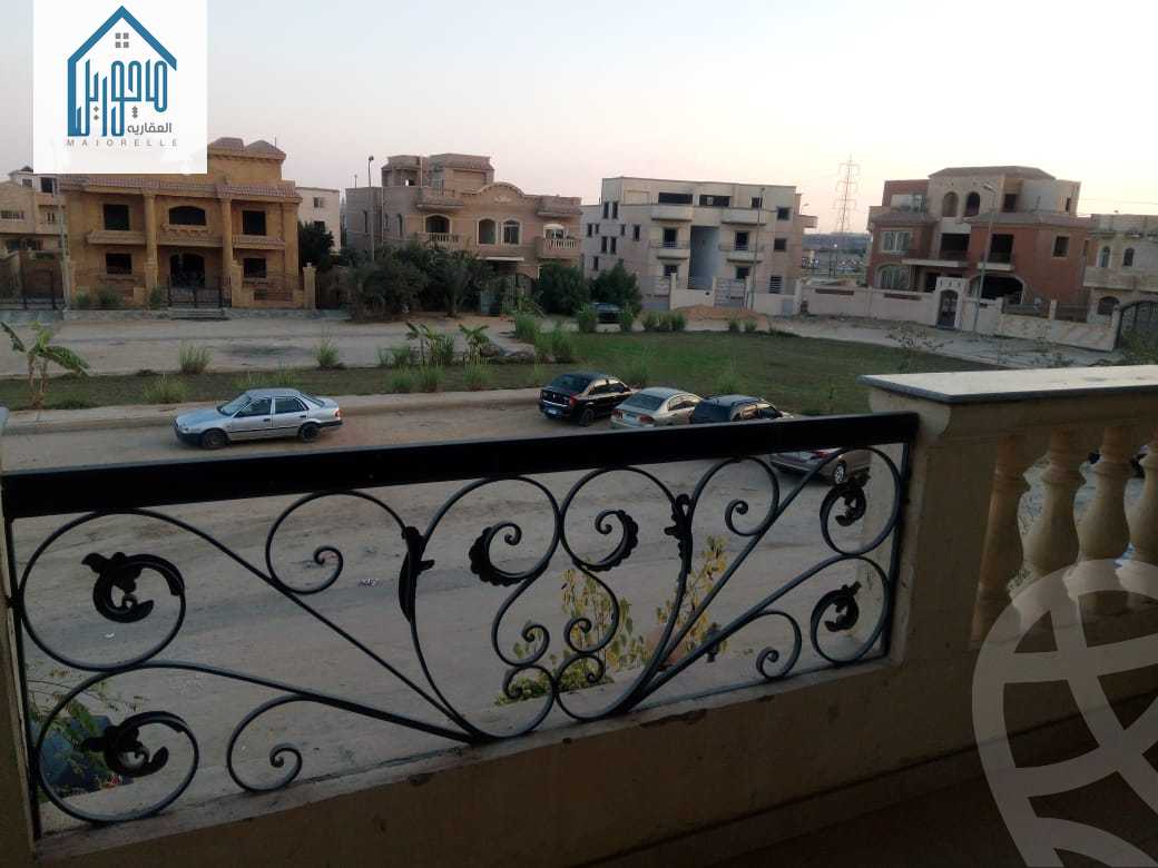https://aqarmap.com.eg/ar/listing/3647642-for-sale-cairo-el-sheikh-zayed-city-el-hay-eltaseaa-area-2