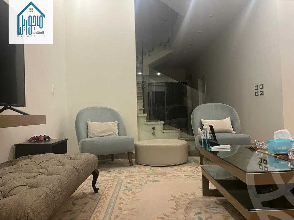 https://aqarmap.com.eg/ar/listing/3839952-for-sale-cairo-el-sheikh-zayed-city-compounds-in-sheikh-zayed-casa