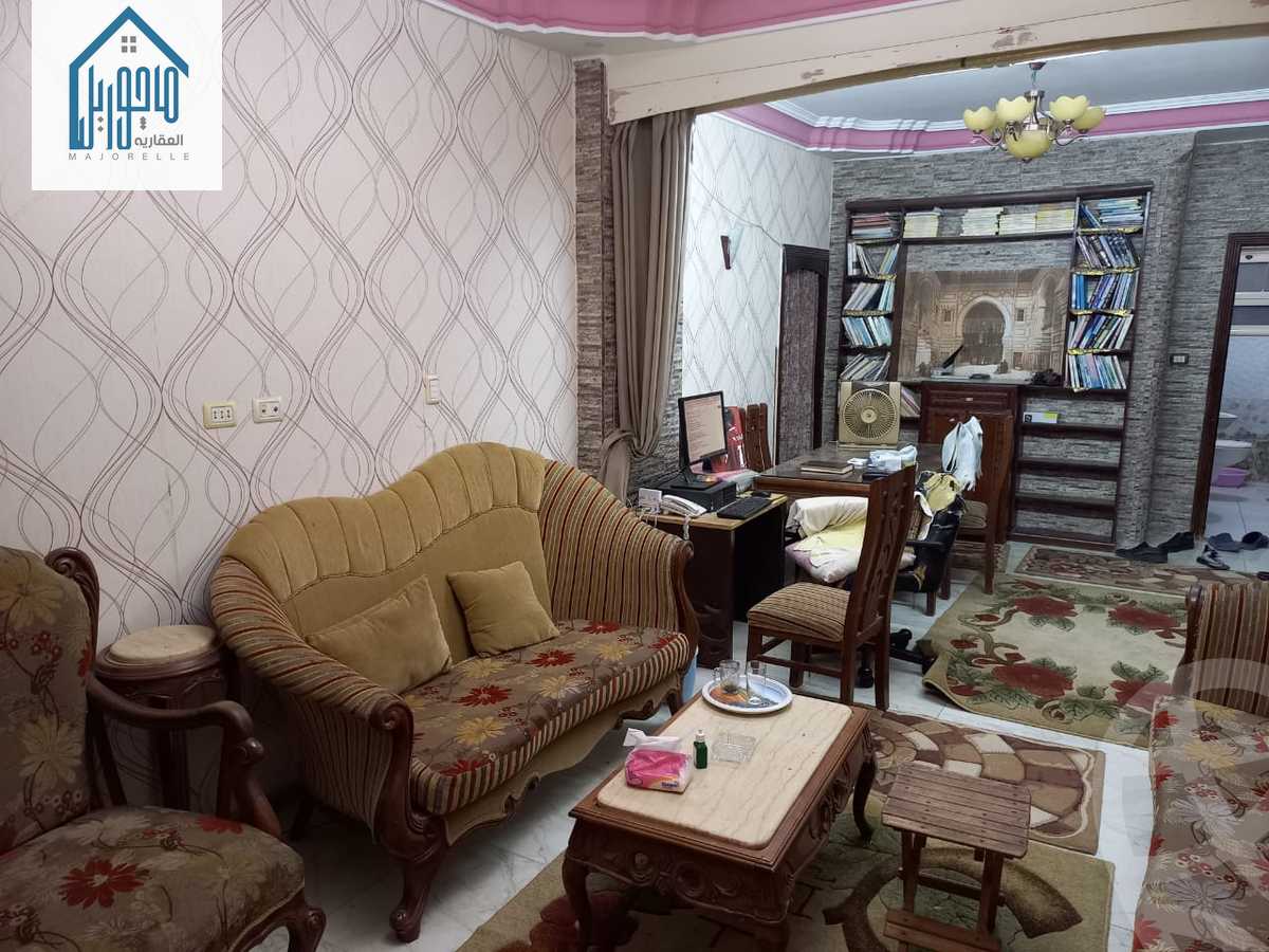 https://aqarmap.com.eg/ar/listing/3843119-for-sale-cairo-el-sheikh-zayed-city-el-hay-eltaseaa-area-1-el-bostan-st