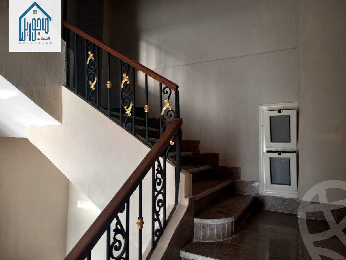 https://aqarmap.com.eg/ar/listing/3843119-for-sale-cairo-el-sheikh-zayed-city-el-hay-eltaseaa-area-1-el-bostan-st