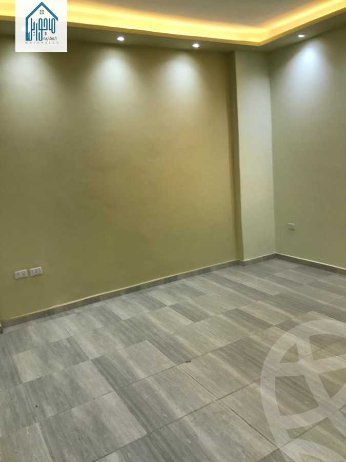 https://aqarmap.com.eg/ar/listing/3845840-for-sale-cairo-el-sheikh-zayed-city-el-hay-elthaleth-shr-22