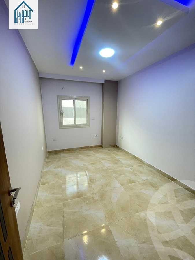 https://aqarmap.com.eg/ar/listing/3875348-for-sale-cairo-el-sheikh-zayed-city-el-hay-el-khames-lhy-lkhms