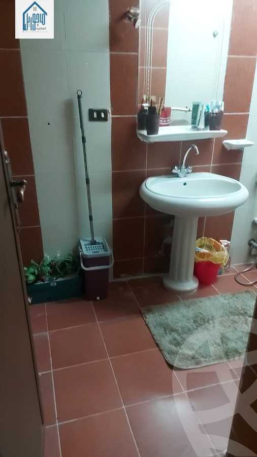 https://aqarmap.com.eg/ar/listing/3877285-for-sale-cairo-el-sheikh-zayed-city-el-hay-el-thaleth-ashaer-area-4