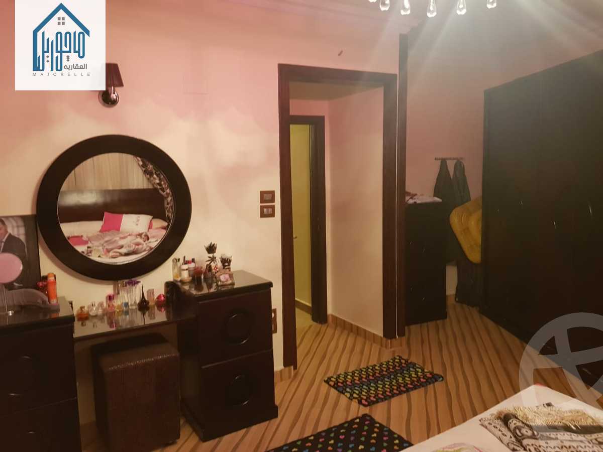 https://aqarmap.com.eg/ar/listing/3906543-for-sale-cairo-el-sheikh-zayed-city-el-hay-elasher-street-100