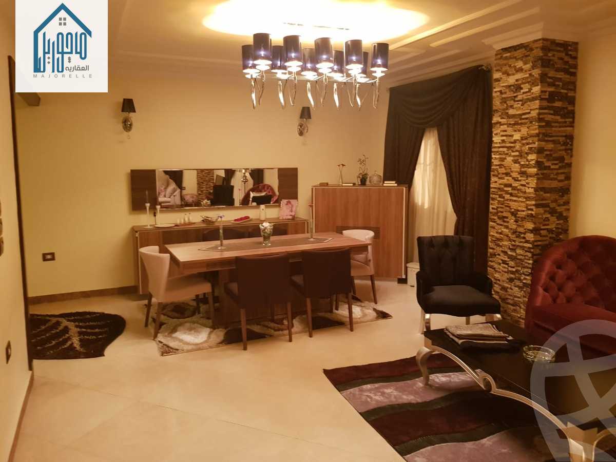 https://aqarmap.com.eg/ar/listing/3906543-for-sale-cairo-el-sheikh-zayed-city-el-hay-elasher-street-100