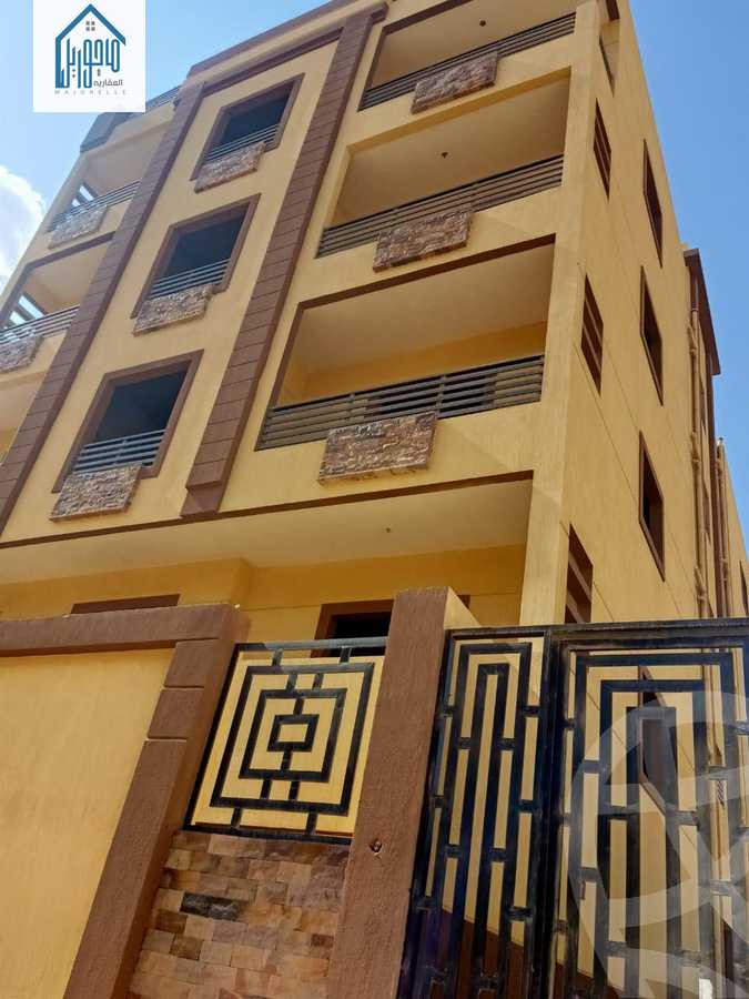 https://aqarmap.com.eg/ar/listing/4229725-for-sale-cairo-6th-of-october-el-tawsaat-el-shamalya-lhy-300