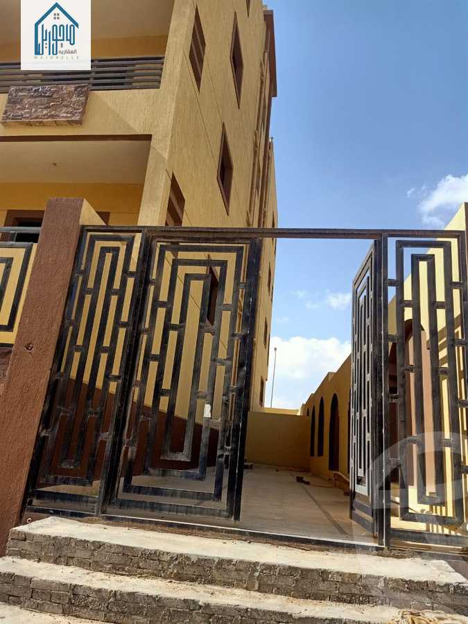https://aqarmap.com.eg/ar/listing/4229725-for-sale-cairo-6th-of-october-el-tawsaat-el-shamalya-lhy-300