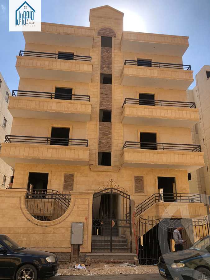 https://aqarmap.com.eg/ar/listing/4229810-for-sale-cairo-6th-of-october-el-tawsaat-el-shamalya-lhy-300