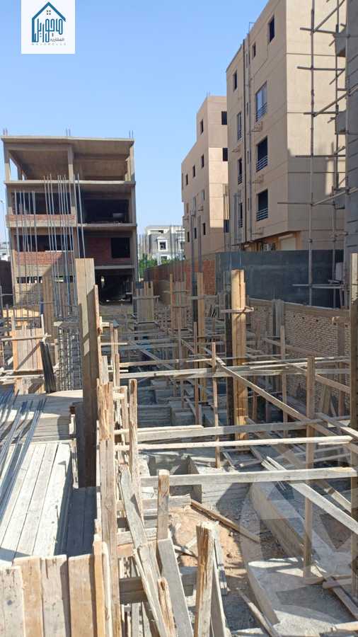 https://aqarmap.com.eg/ar/listing/4231838-for-sale-cairo-6th-of-october-el-tawsaat-el-shamalya-hy-2000-qt