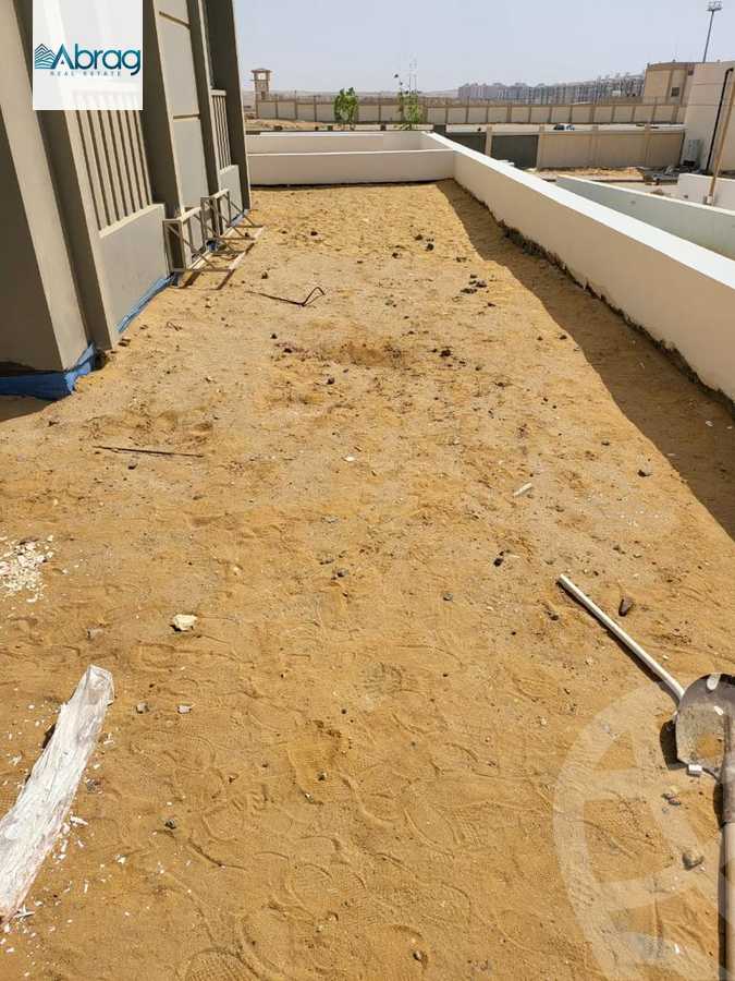 https://aqarmap.com.eg/ar/listing/3623125-for-sale-cairo-new-cairo-compounds-hyde-park