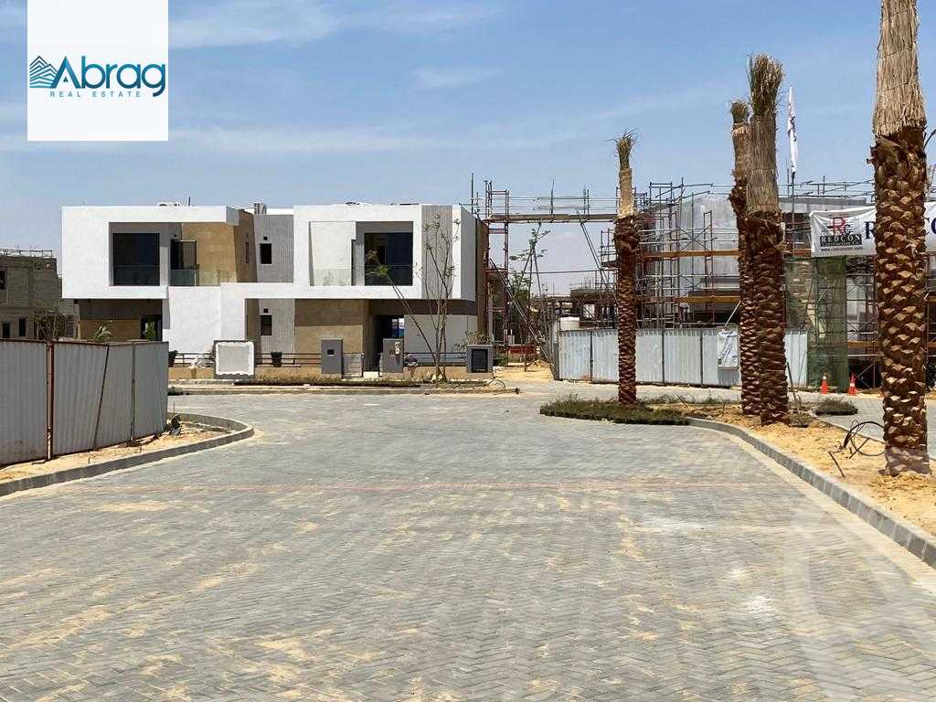 https://aqarmap.com.eg/en/listing/4152196-for-sale-cairo-new-cairo-compounds-zyd-yst