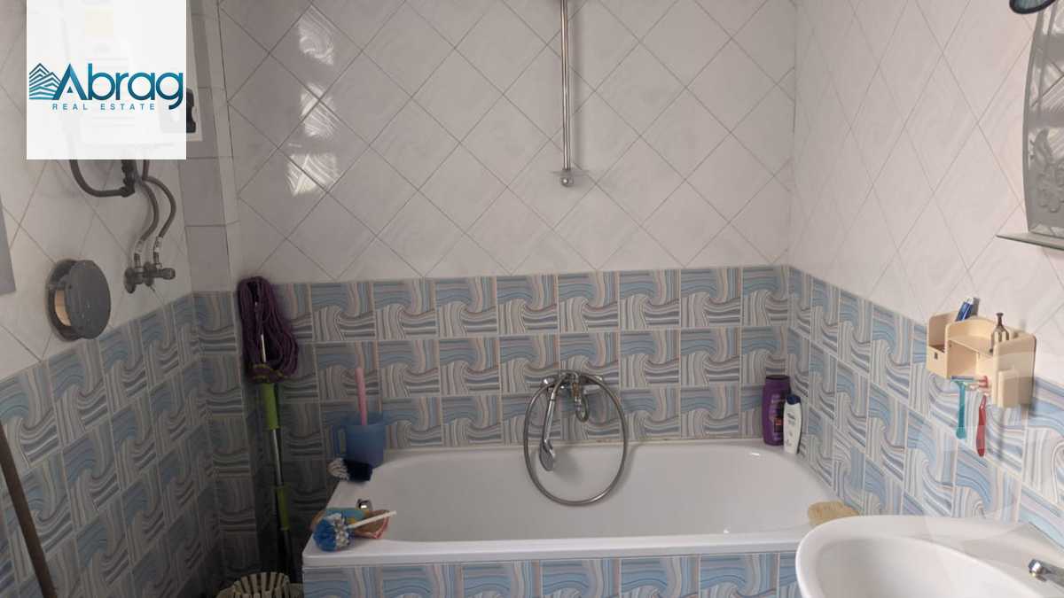 https://aqarmap.com.eg/en/listing/4191924-for-sale-cairo-el-sheikh-zayed-city-el-hay-elthaleth-dr-ali-lotfi-st