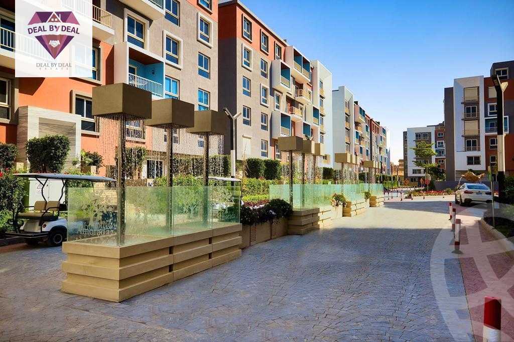 https://aqarmap.com.eg/ar/listing/3513096-for-sale-cairo-new-cairo-compounds-ritaj