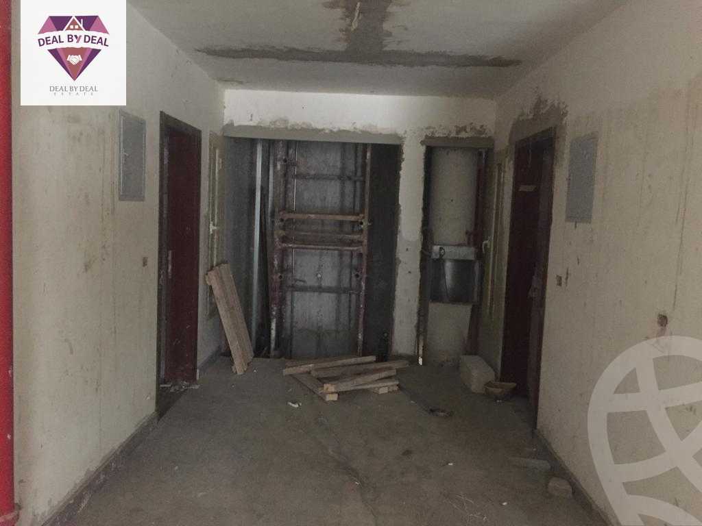 https://aqarmap.com.eg/en/listing/4055789-for-sale-cairo-new-cairo-compounds-mwntn-fyw-y-syty