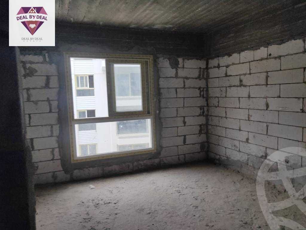 https://aqarmap.com.eg/ar/listing/4064094-for-sale-cairo-new-cairo-compounds-mountain-view-1