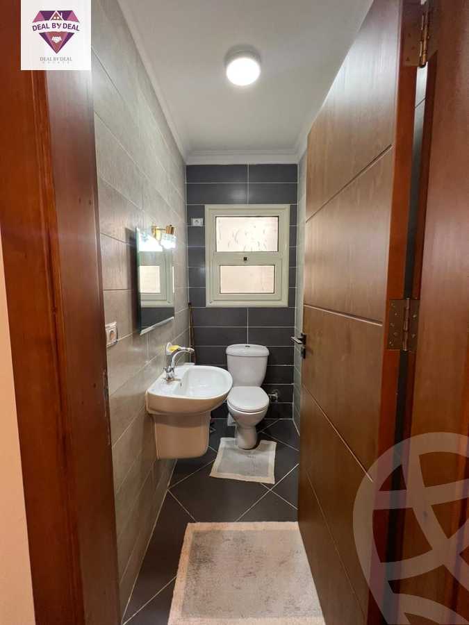 https://aqarmap.com.eg/ar/listing/4126752-for-sale-cairo-new-cairo-compounds-jyd