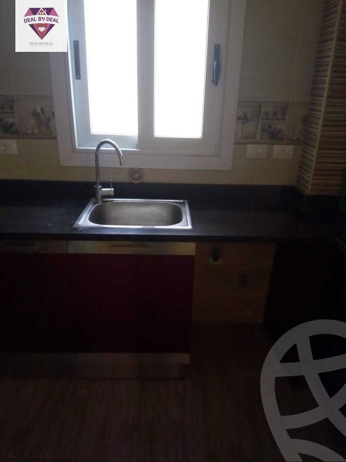 https://aqarmap.com.eg/ar/listing/4210770-for-rent-cairo-new-cairo-south-investors-mohammed-nagib-axis-st